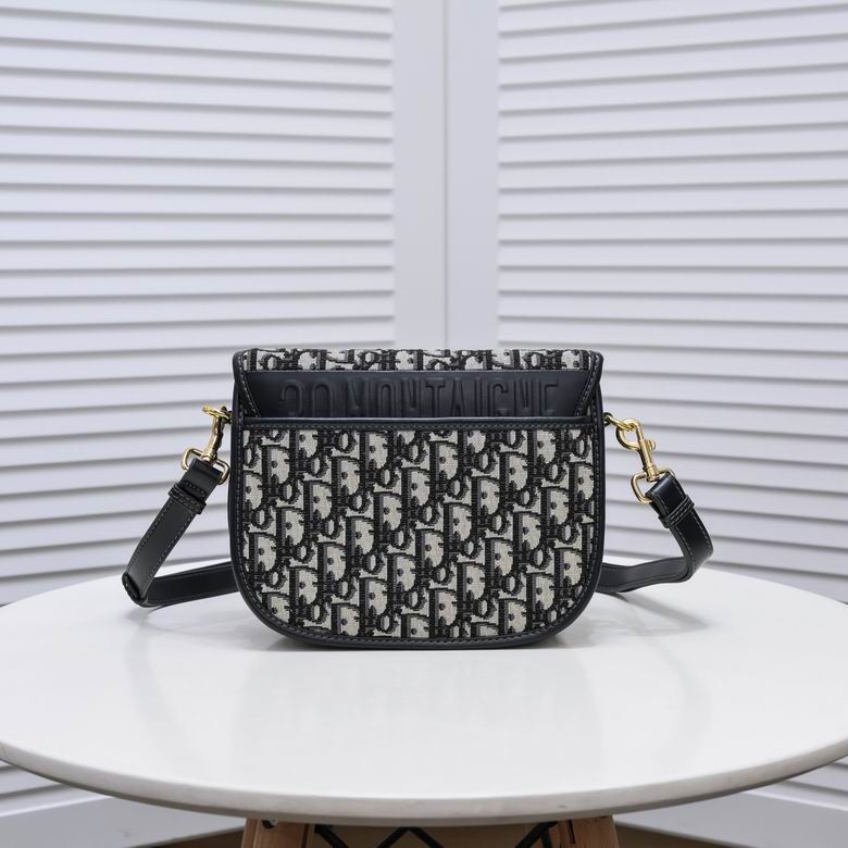 WO2111143 22X17X6 (3)