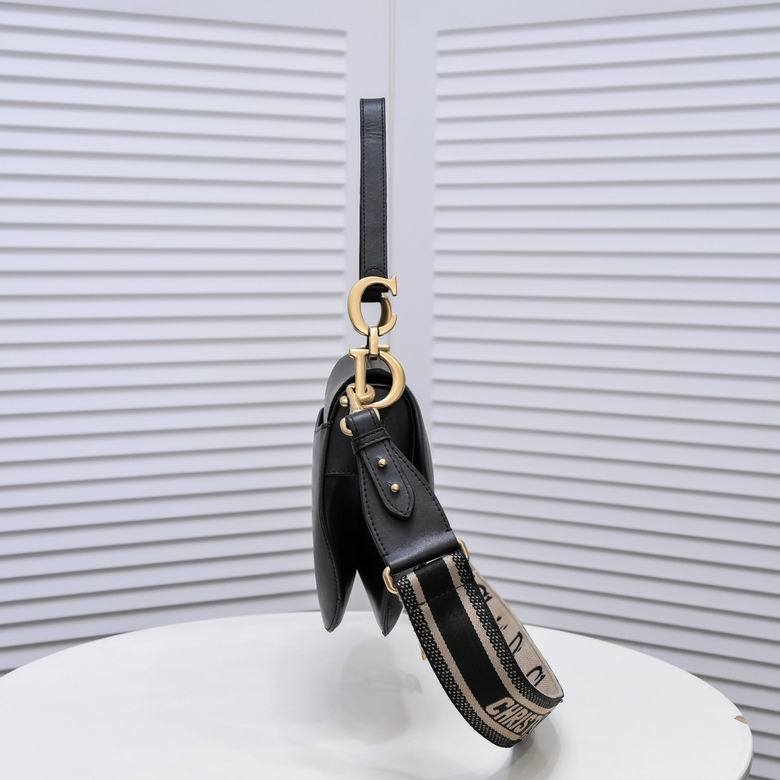 WO9921 25.5X20X6 (11)