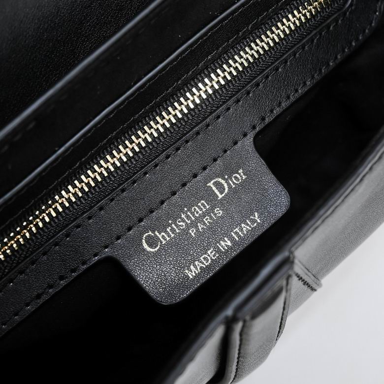 WO9921 25.5X20X6 (18)