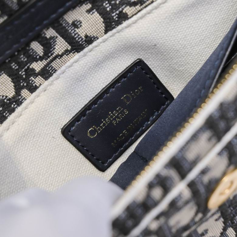 WO9930 22X14.5X3 (9)