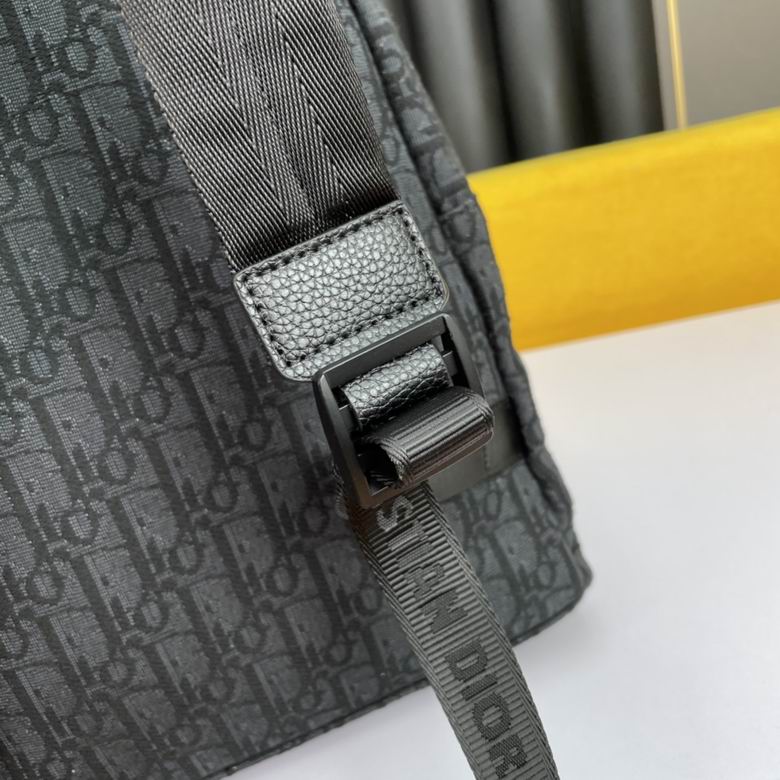 WW0512 33X31X13 (22)