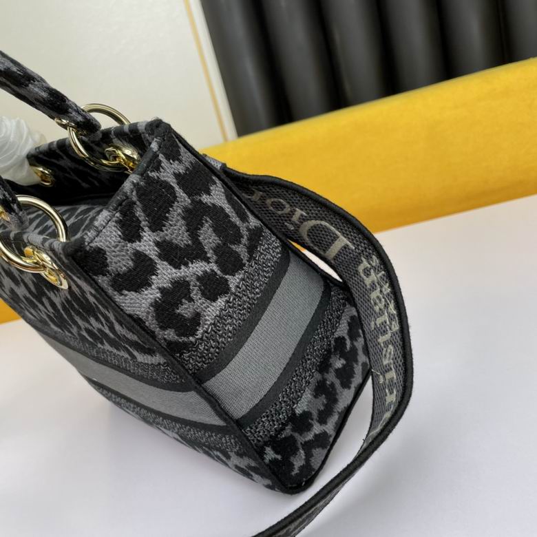 WW1088 42X32X16 (11)