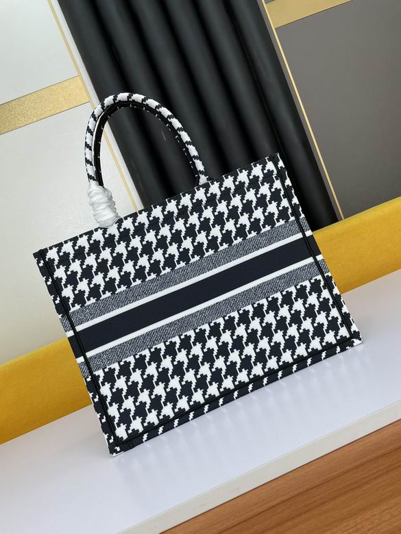 WW1088 42X32X16 (18)