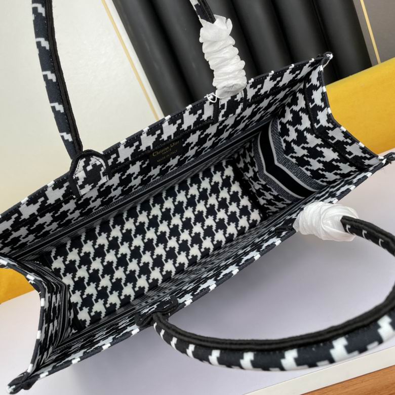 WW1088 42X32X16 (21)