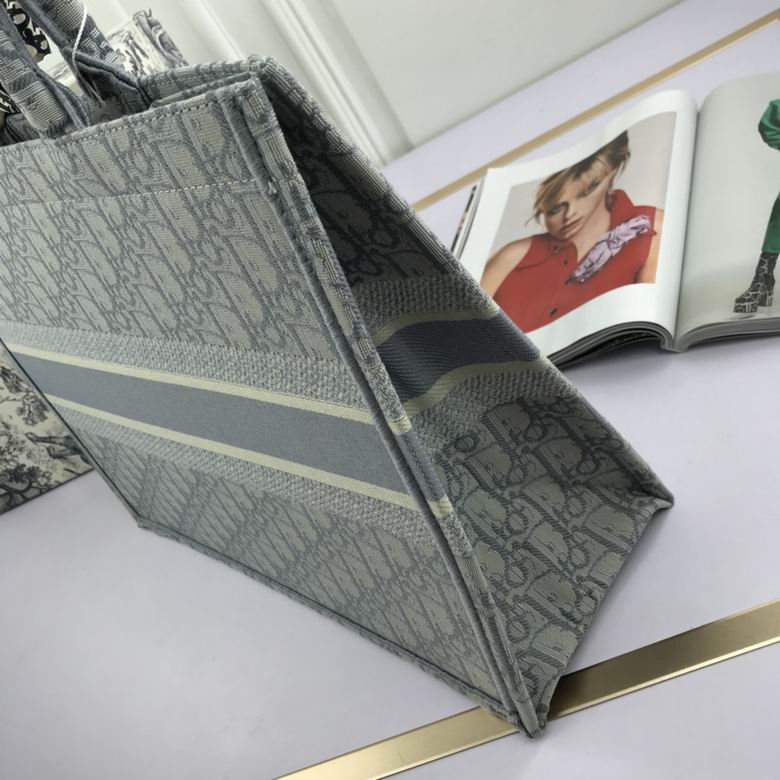 WW1088 42X32X16 (30)