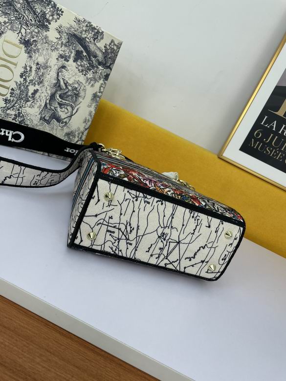 WW1295 24X20X11 (20)