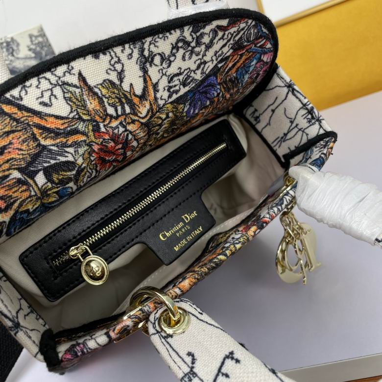 WW1295 24X20X11 (22)