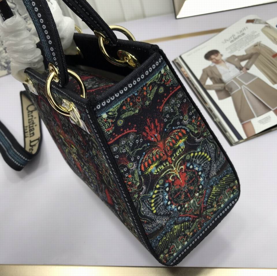 WW1295 24X20X11 (24)