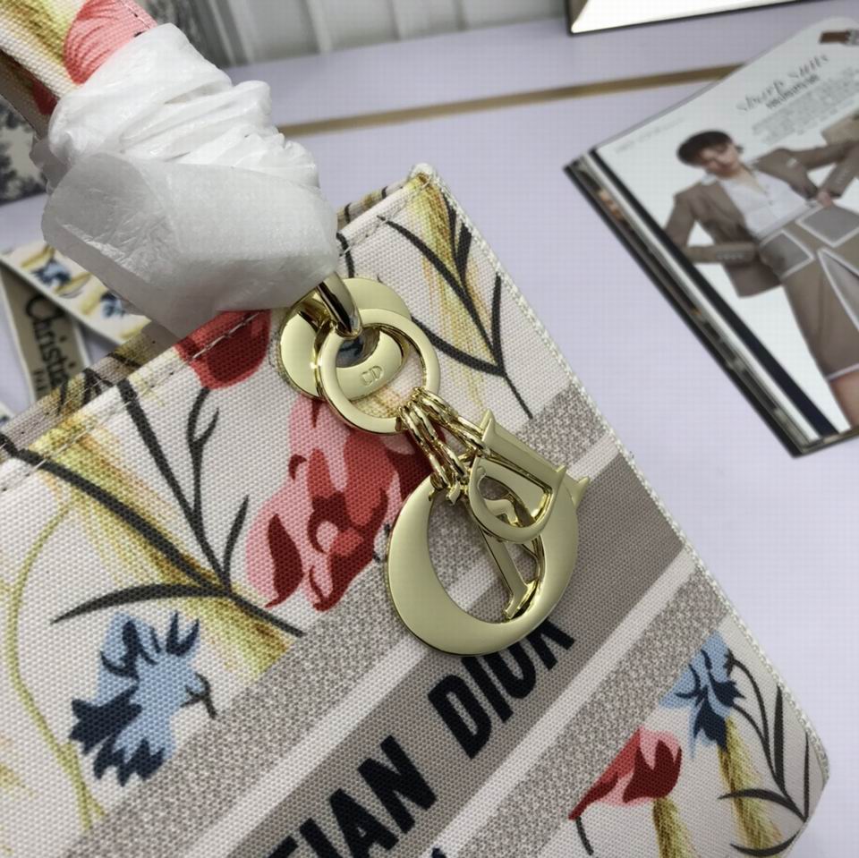 WW1295 24X20X11 (34)