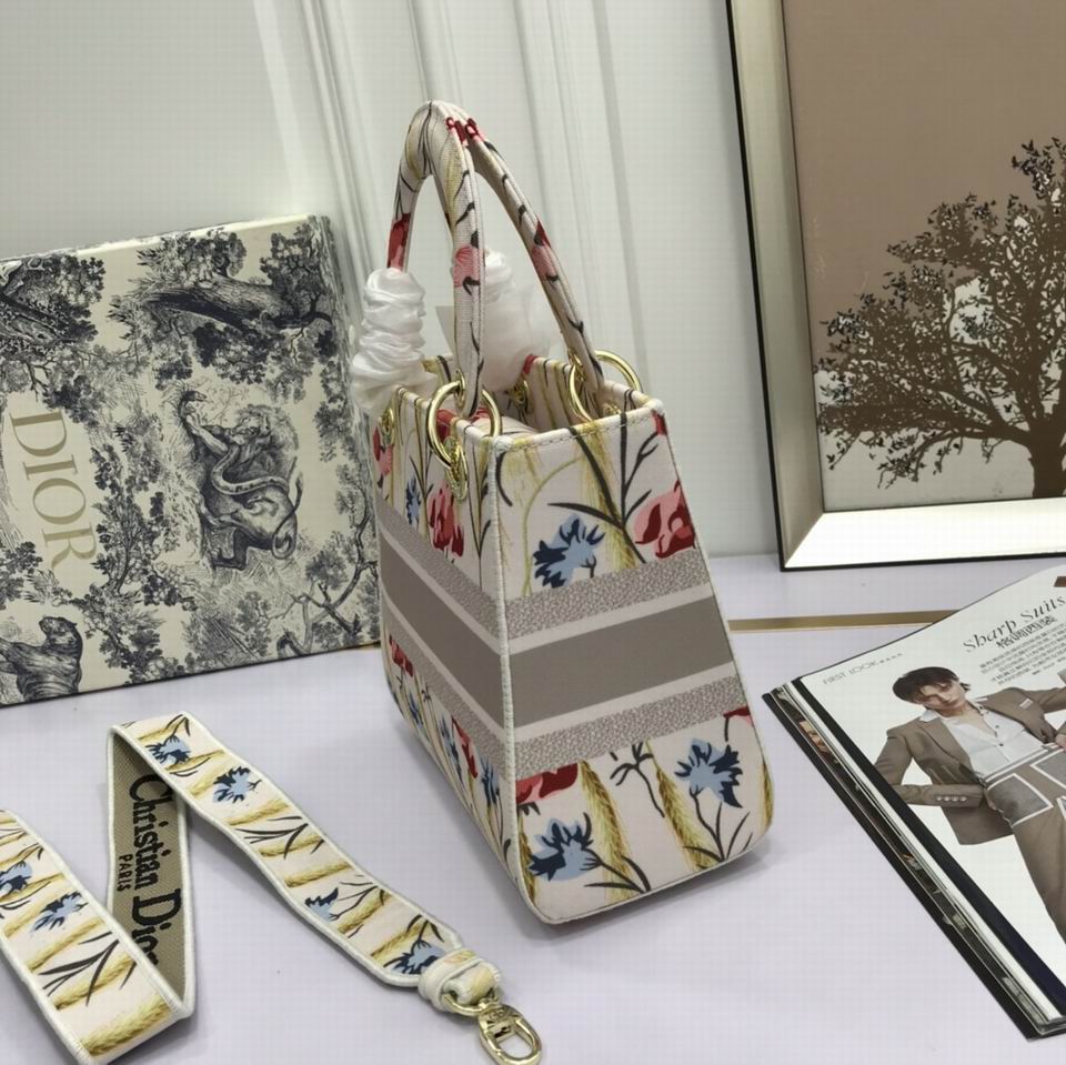 WW1295 24X20X11 (35)