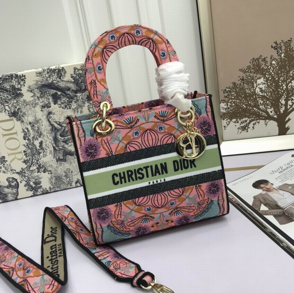 WW1295 24X20X11 (36)