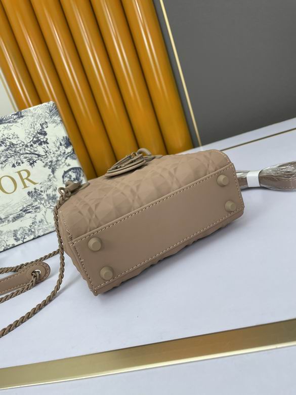 WW2111149 17X15X7 (12)