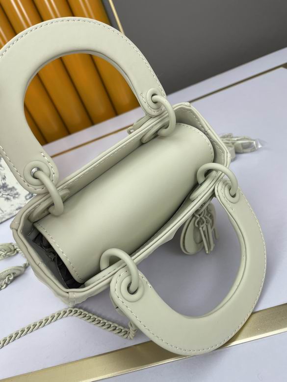 WW2111149 17X15X7 (21)