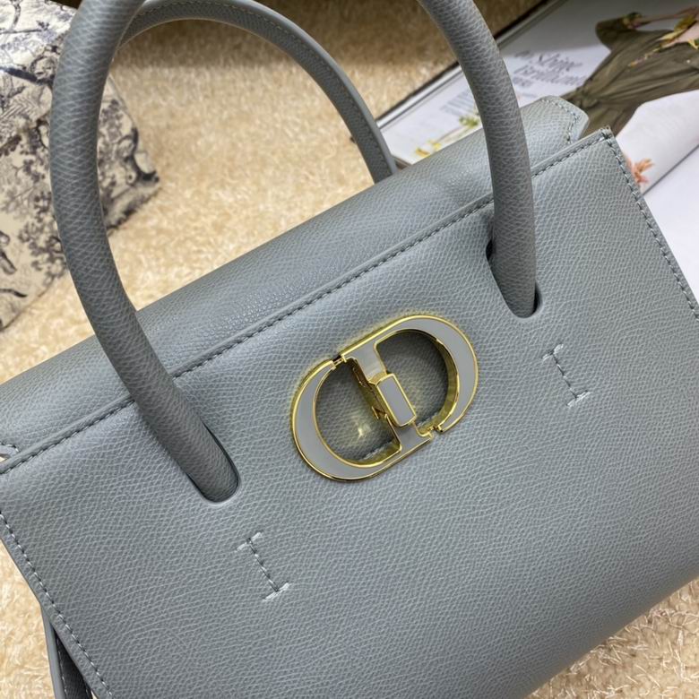 WW222182 25X19X12 (13)