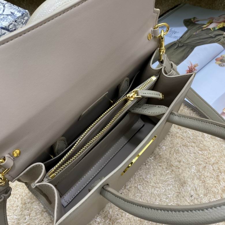 WW222182 25X19X12 (28)