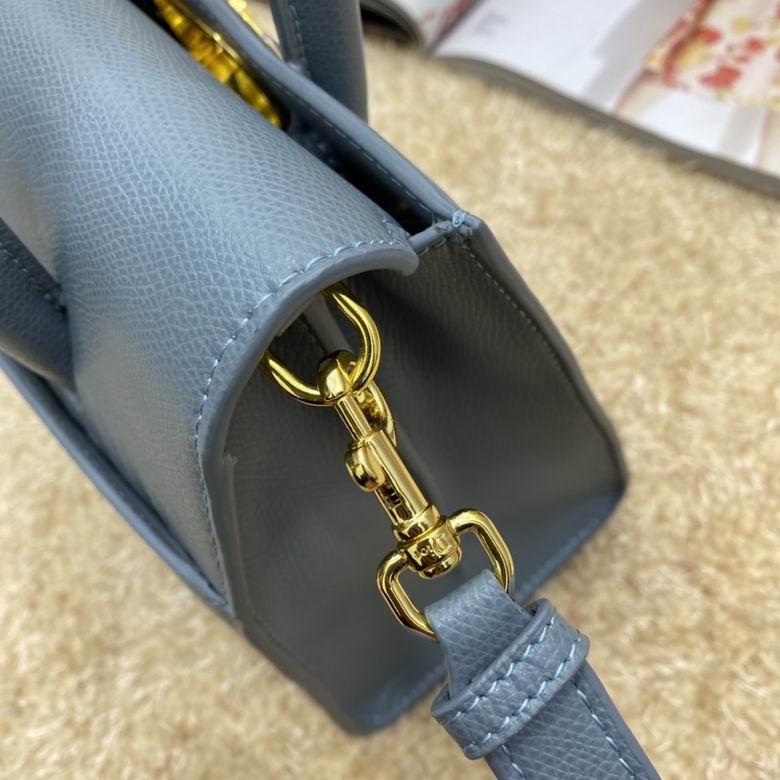 WW222182 25X19X12 (39)