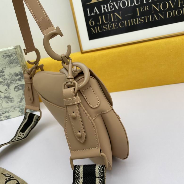 WW886890 24X6X18 (12)