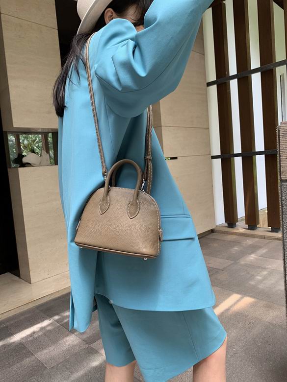 bolide Togo 19x14x5cm YG 4 (8)