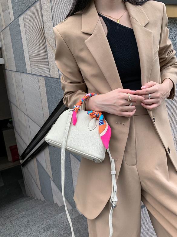 bolide Togo 19x14x5cm YG 6 (4)