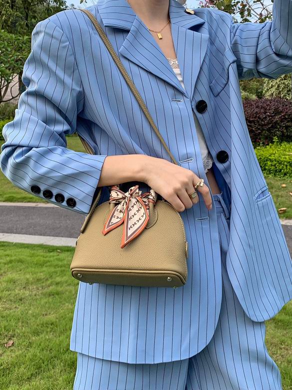 bolide Togo 19x14x5cm YG 8 (1)