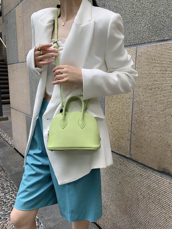 bolide Togo 19x14x5cm YG 9 (1)