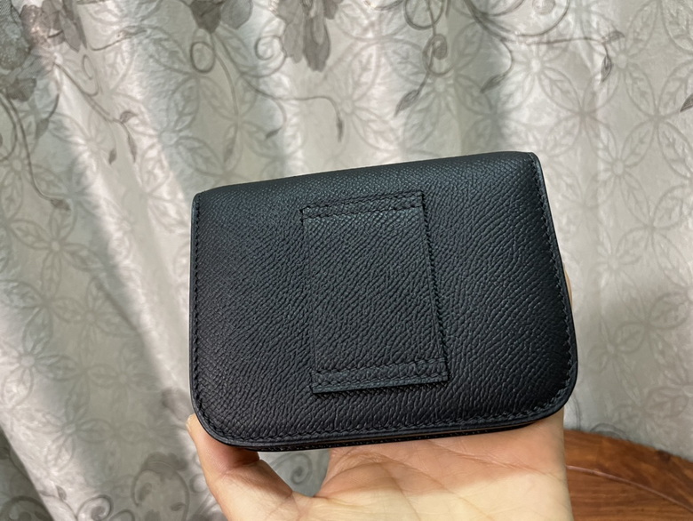 constance slim 080504 AM-1 (4)