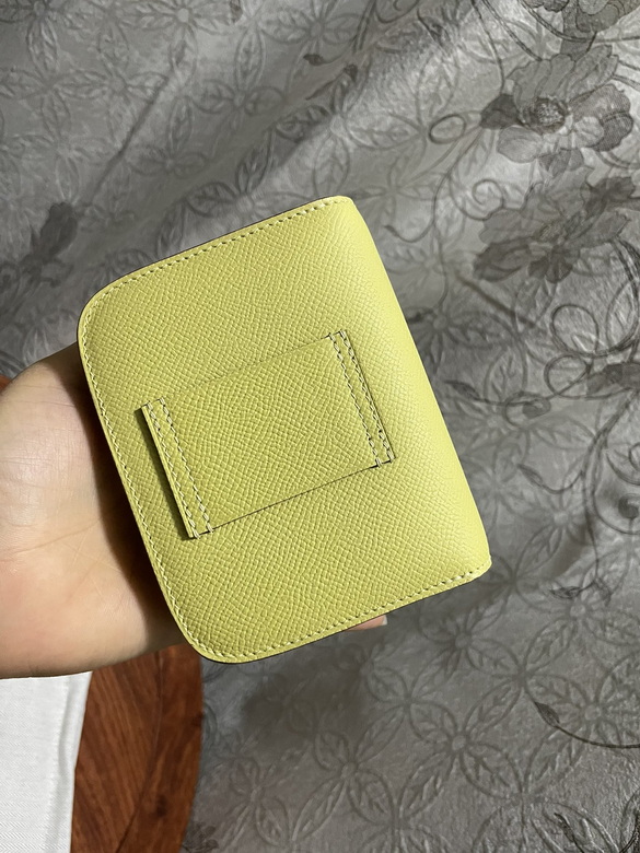 constance slim 080504 AM-3 (5)