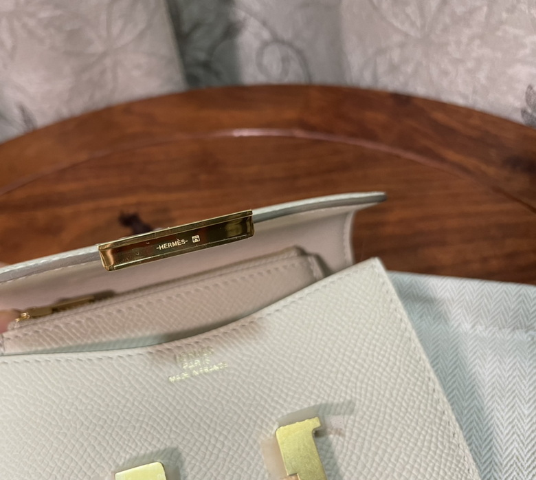 constance slim 080504 AM-6 (6)