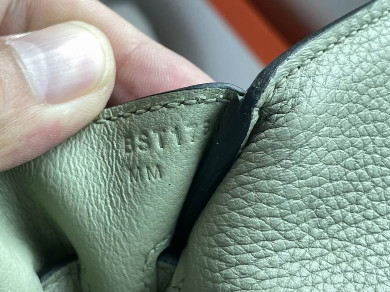 kelly 091004 AM 1 (9)