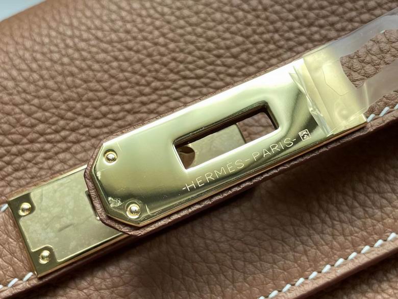 kelly 091004 AM 3 (6)