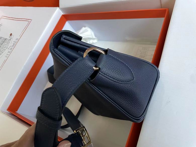 kelly 091004 AM 7 (4)