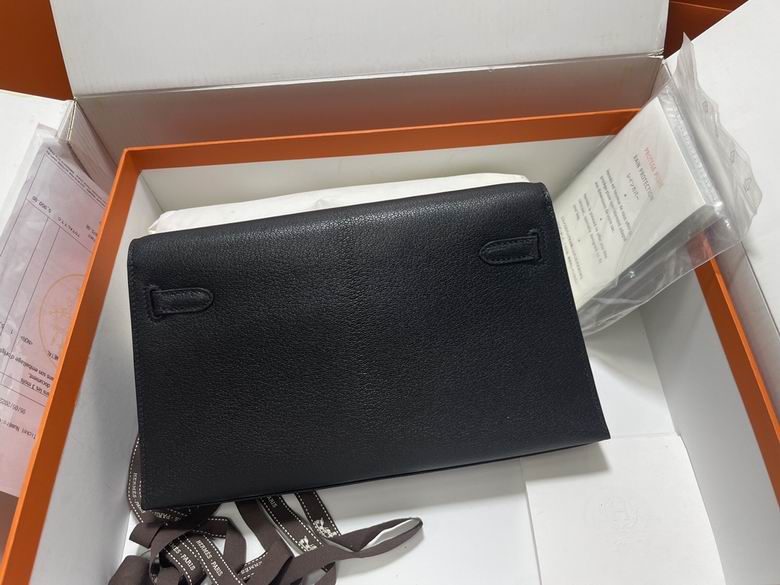 kelly 091005 AM 1 (4)