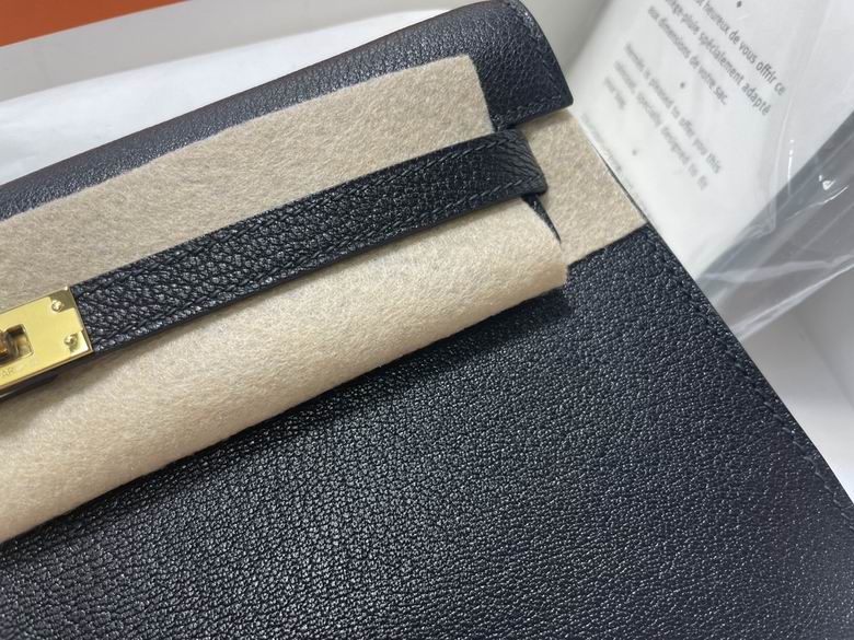 kelly 091005 AM 1 (7)