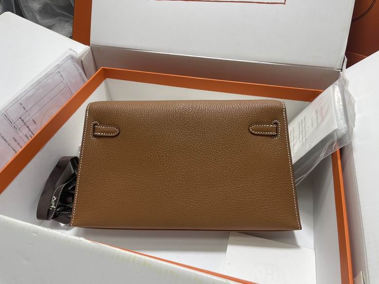 kelly 091005 AM 2 (6)