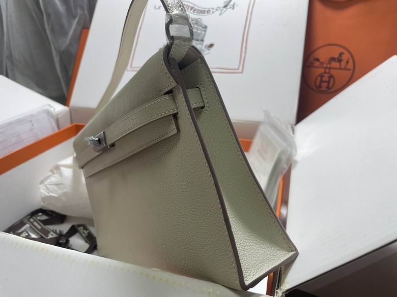 kelly 091005 AM 3 (18)