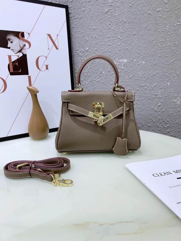 kelly 20x25x28cm YG 8 (1)