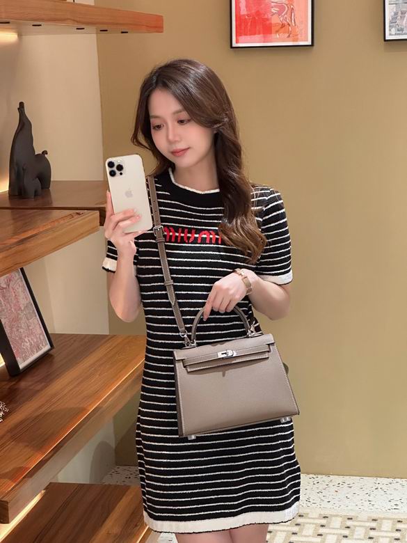 kelly 25cm 040301 YG 7 (4)