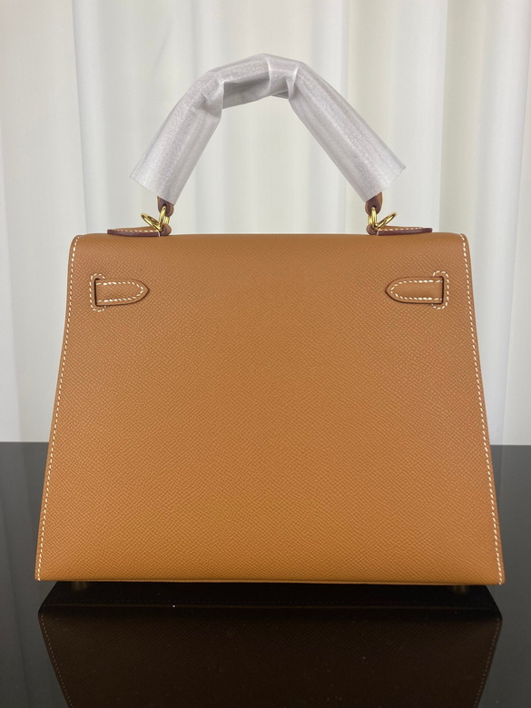 kelly 25cm 121404 AM 10 (5)