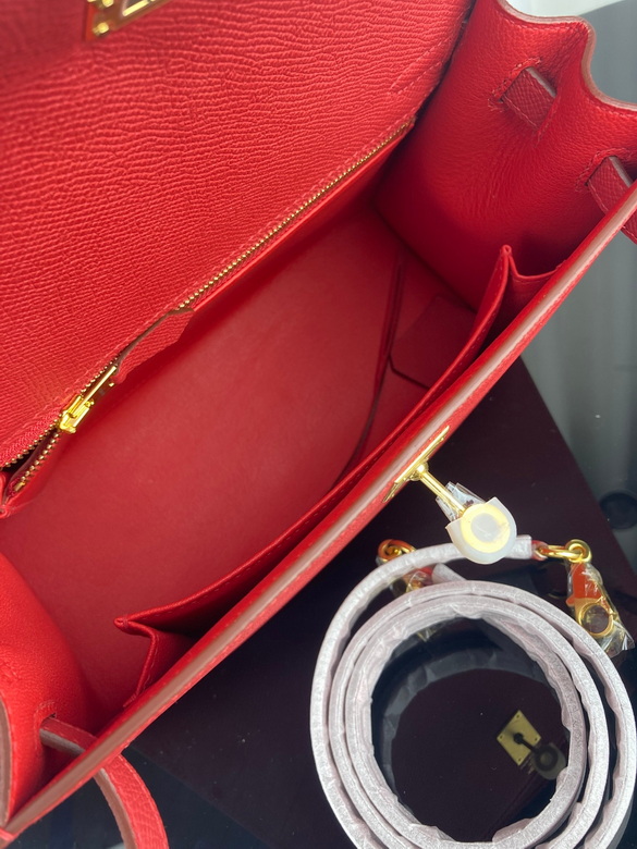 kelly 25cm 121404 AM 11 (9)