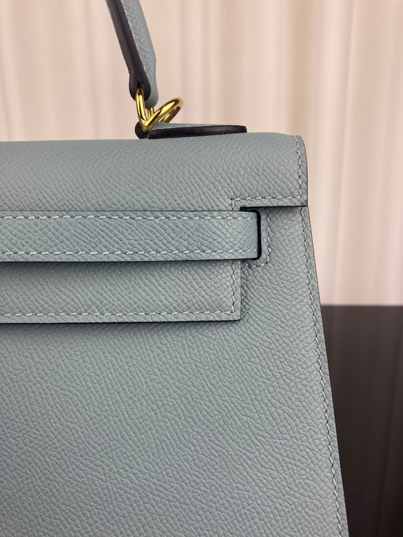 kelly 25cm 121404 AM 13 (2)