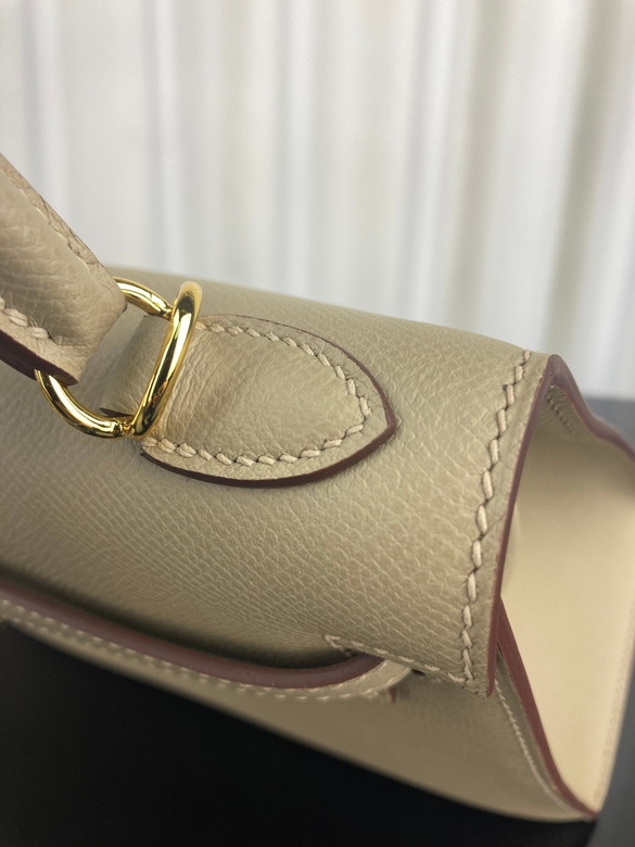 kelly 25cm 121404 AM 14 (3)