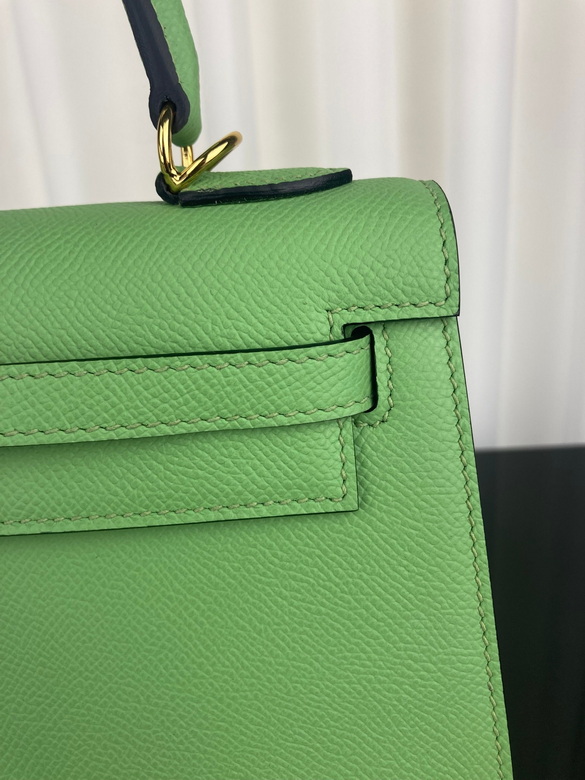 kelly 25cm 121404 AM 5 (2)