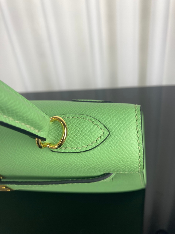 kelly 25cm 121404 AM 5 (3)