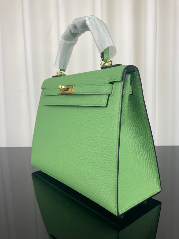 kelly 25cm 121404 AM 5 (4)