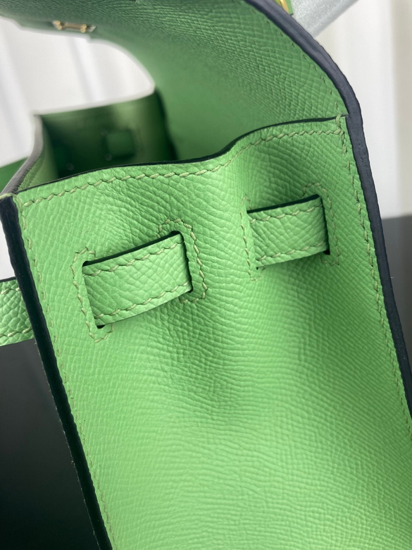 kelly 25cm 121404 AM 5 (7)