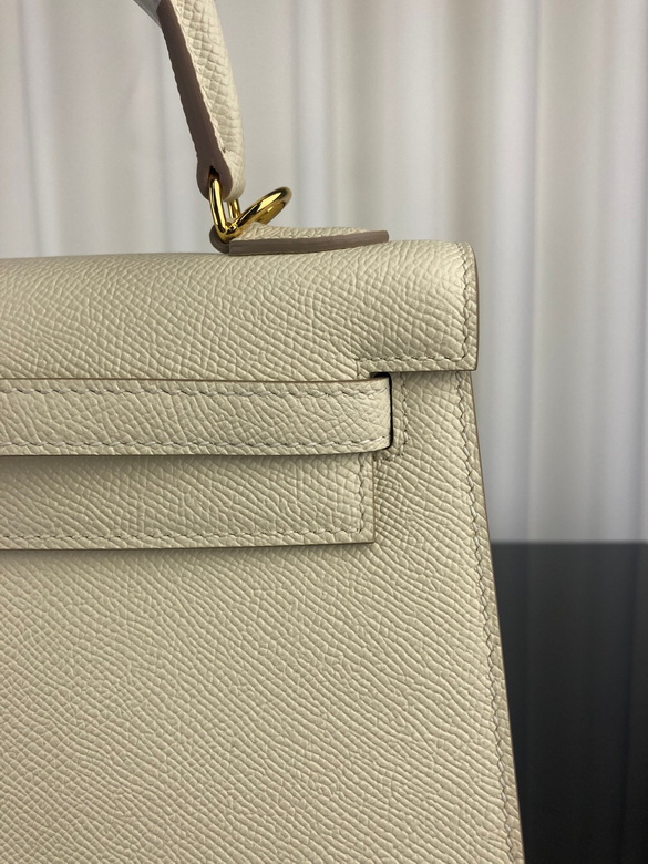 kelly 25cm 121404 AM 6 (2)