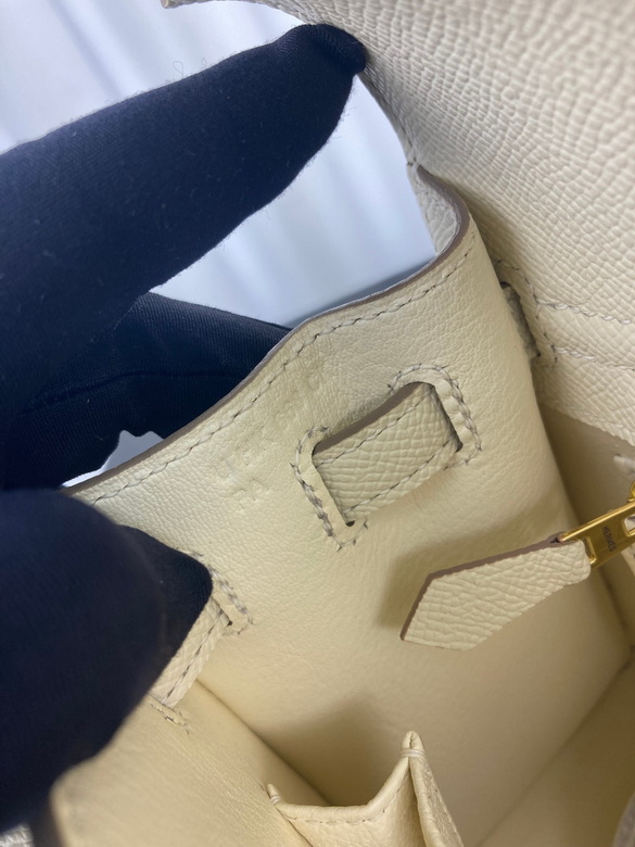 kelly 25cm 121404 AM 6 (8)