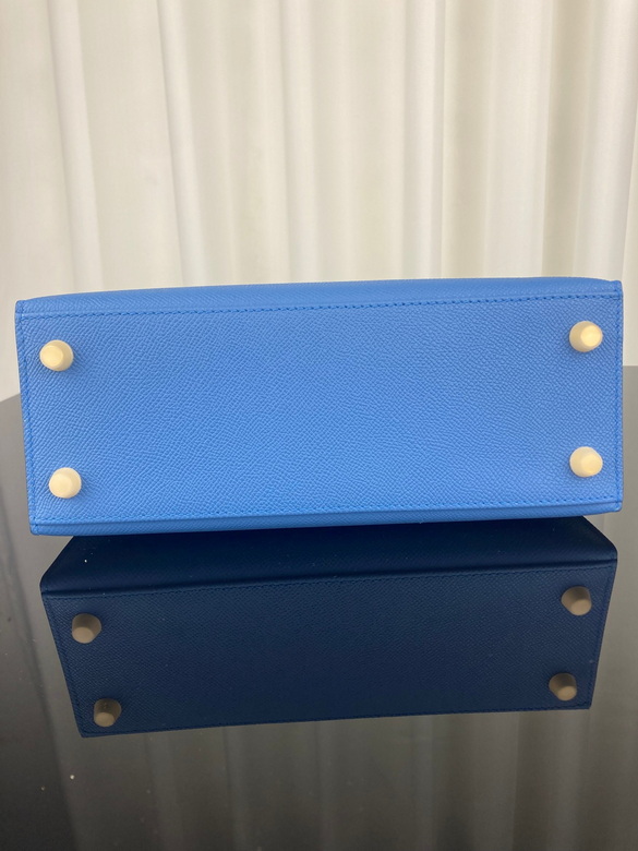 kelly 25cm 121404 AM 7 (6)