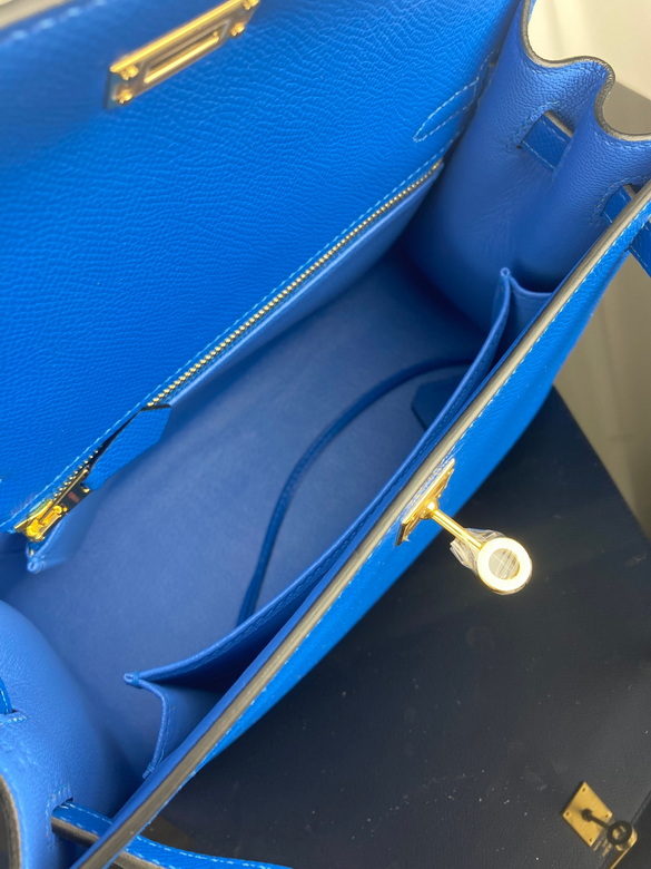 kelly 25cm 121404 AM 8 (9)