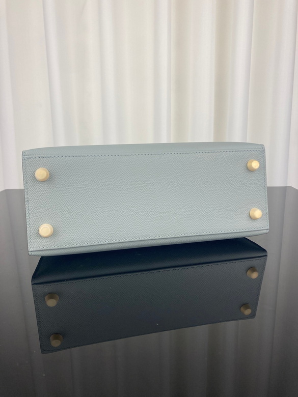 kelly 25cm 121404 AM2 (6)